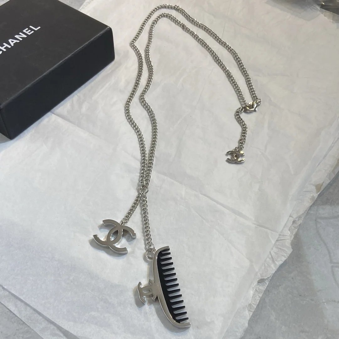 LitBuys Necklace