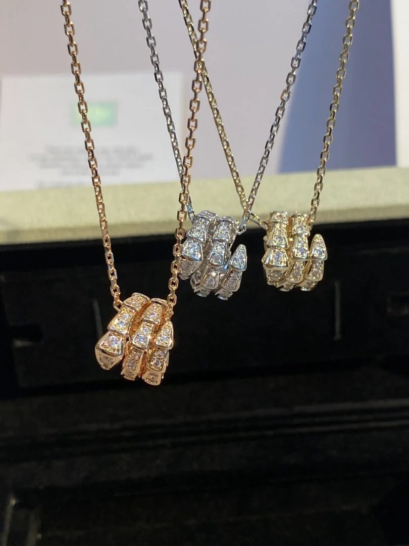 LitBuys Necklace
