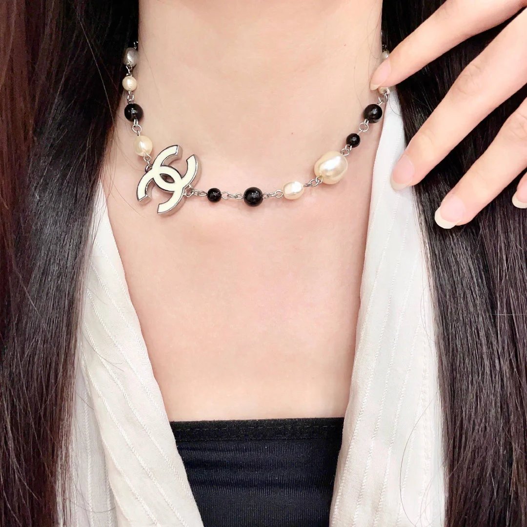 LitBuys Necklace