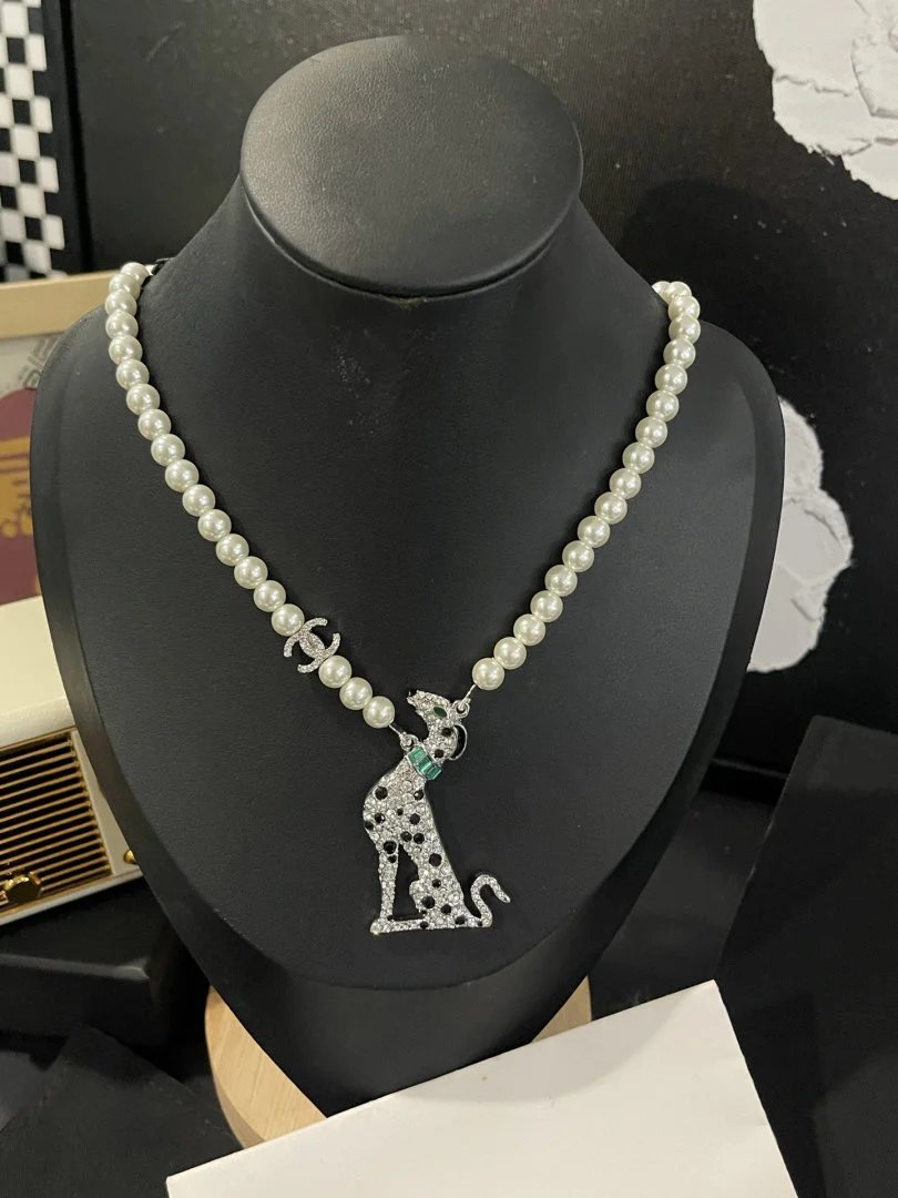 LitBuys Necklace