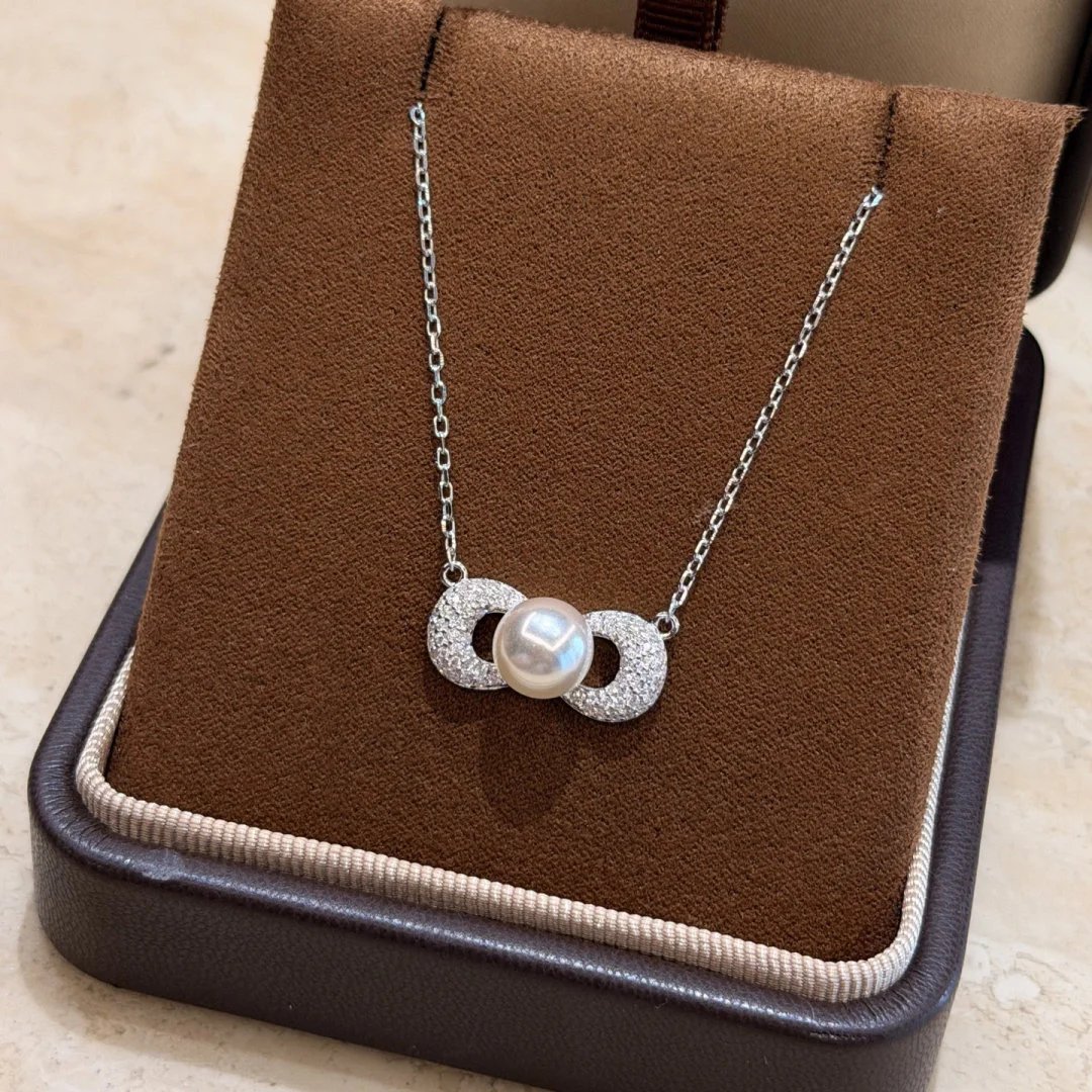 LitBuys Necklace