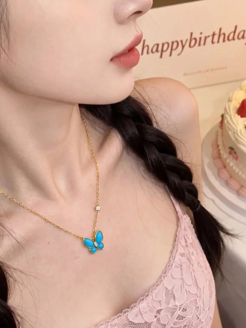 LitBuys Necklace