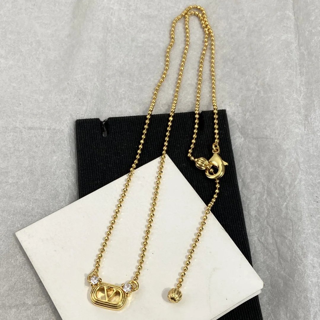 LitBuys Necklace