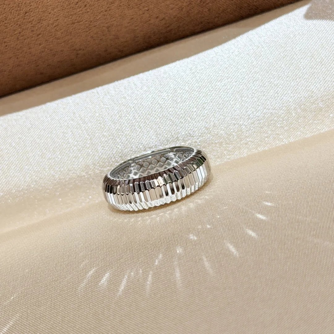 LitBuys Ring