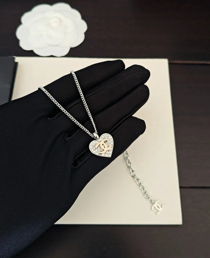 LitBuys Necklace