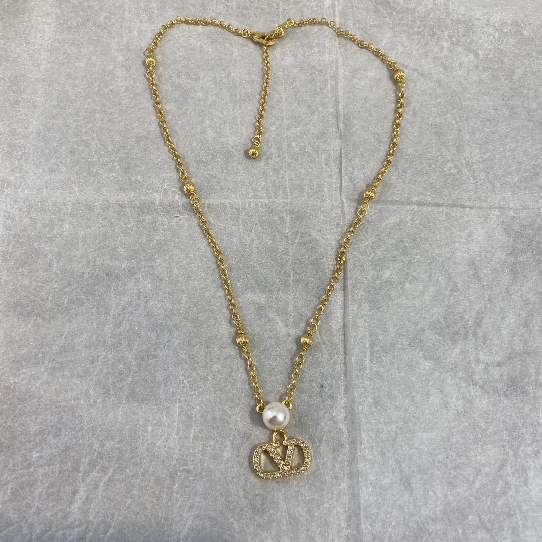 LitBuys Necklace