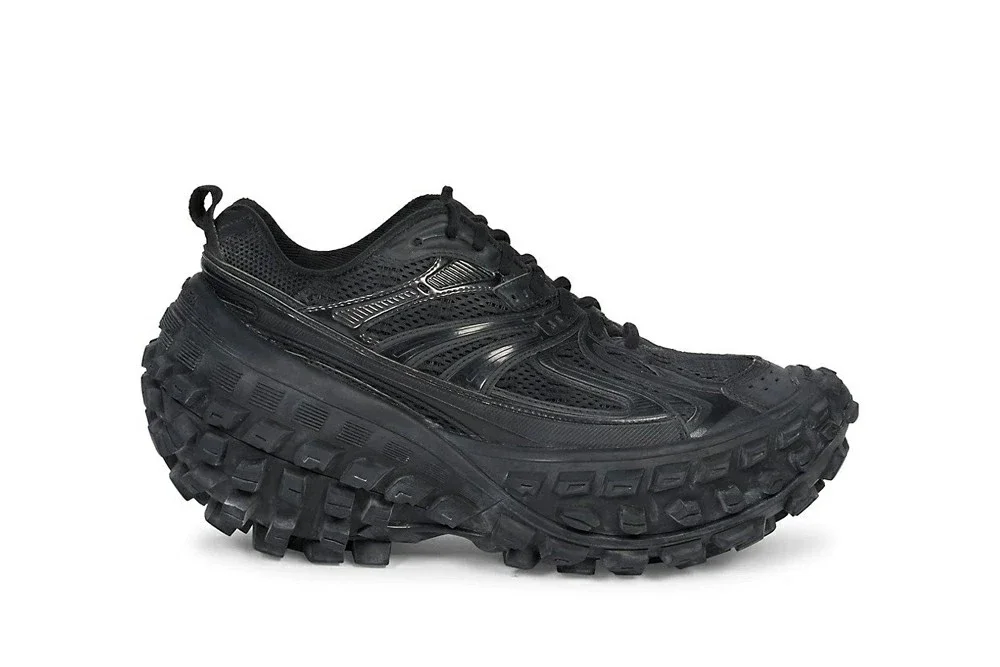 Balenciaga Defender Negro