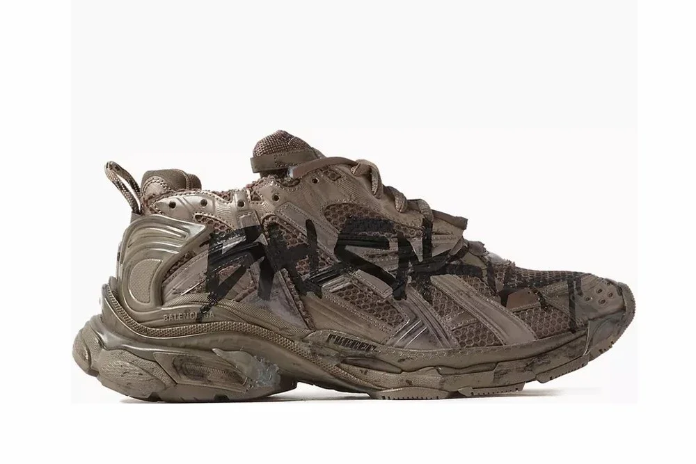 Balenciaga Graffiti Runner Sneakers en Malla Nylon