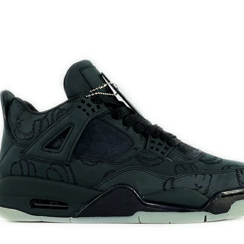 Air Jordan 4 Retro KAWS Negro