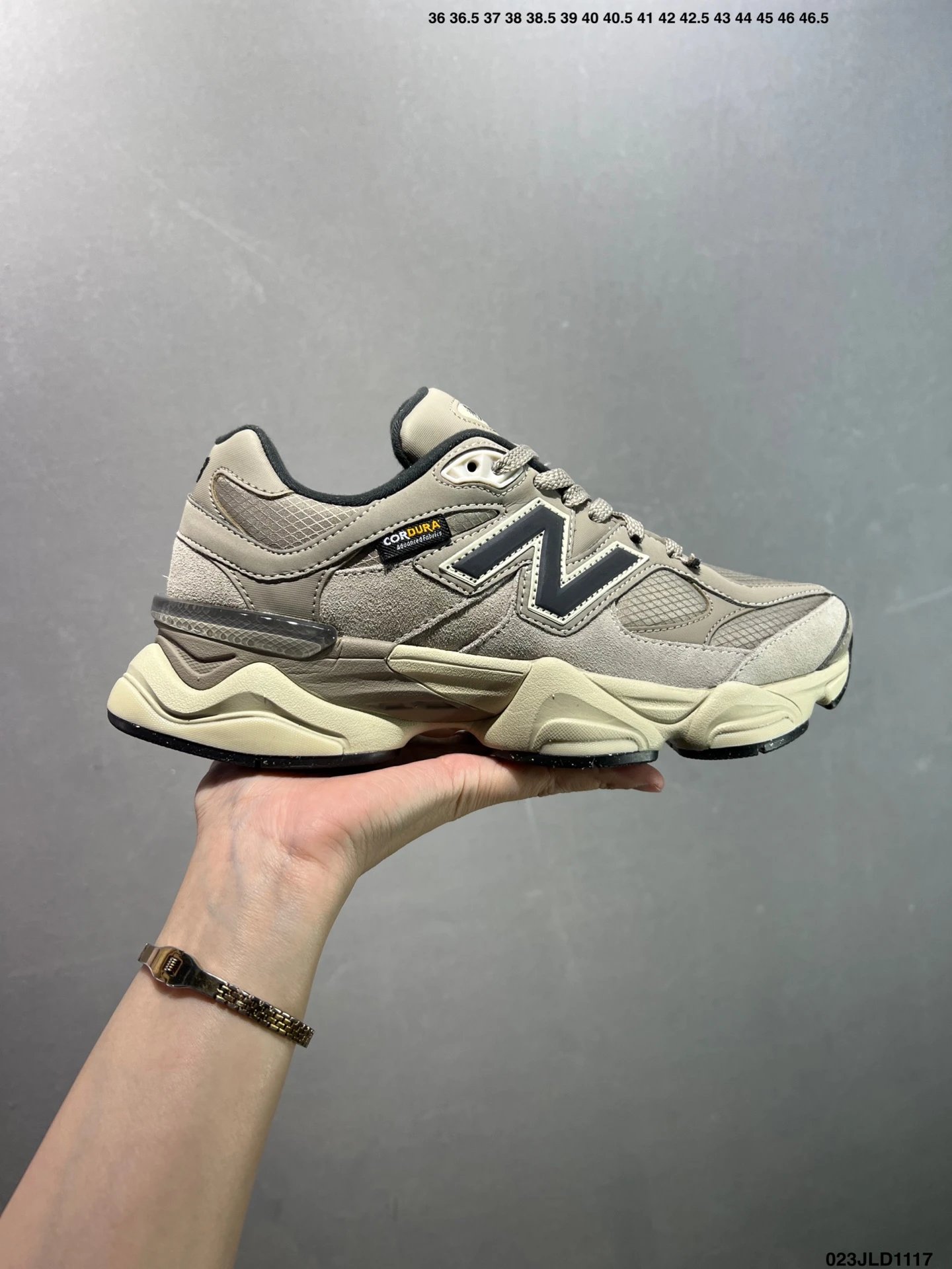 公司级Joe Freshgoods x New Balance NB9060 联名款 复古休闲运动慢跑鞋 鞋款灵感源自设计师本人对夏日的怀日回忆