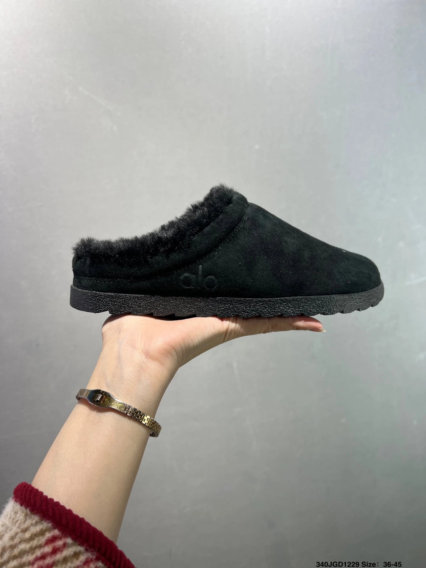 Alo Yoga Recovery Slipper 舒适简约 保暖防磨 防滑包头拖鞋-3