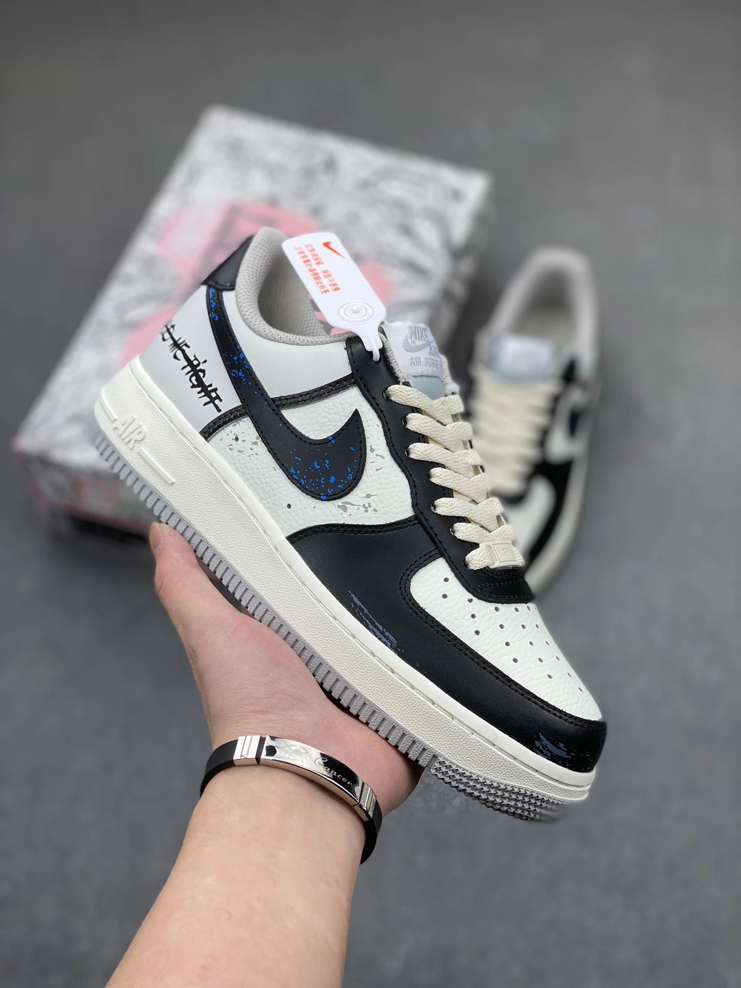 官方爆款定制 二次元主题 Nike Air Force 1 Low’07 西海岸配色 空军一号低帮休闲板鞋 定制皮料 原厂3D打印 定制鞋盒 原楦原纸板 纯正空军版型 内置全掌气垫