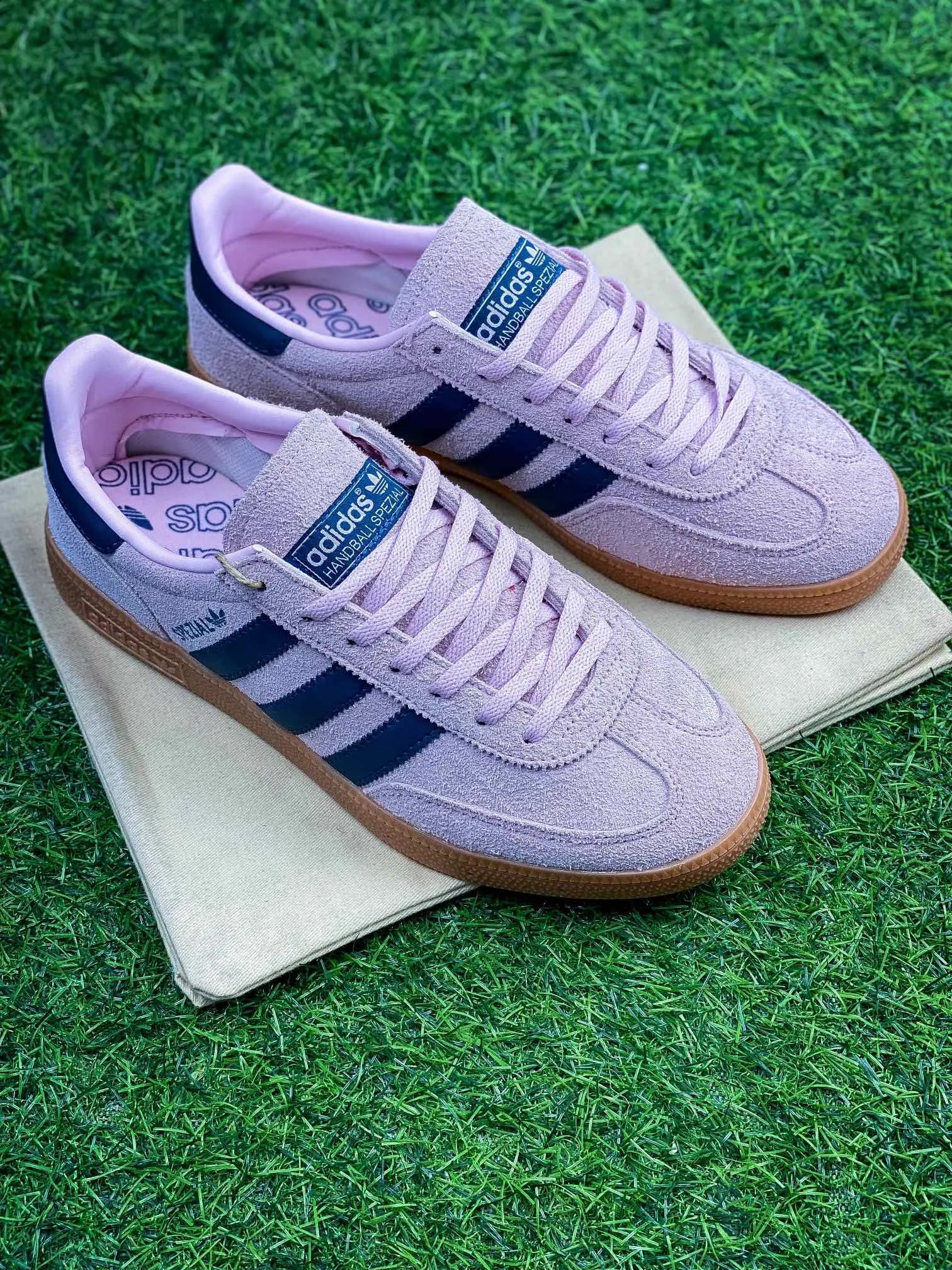Ad Handball Spezial IF6561 Z1