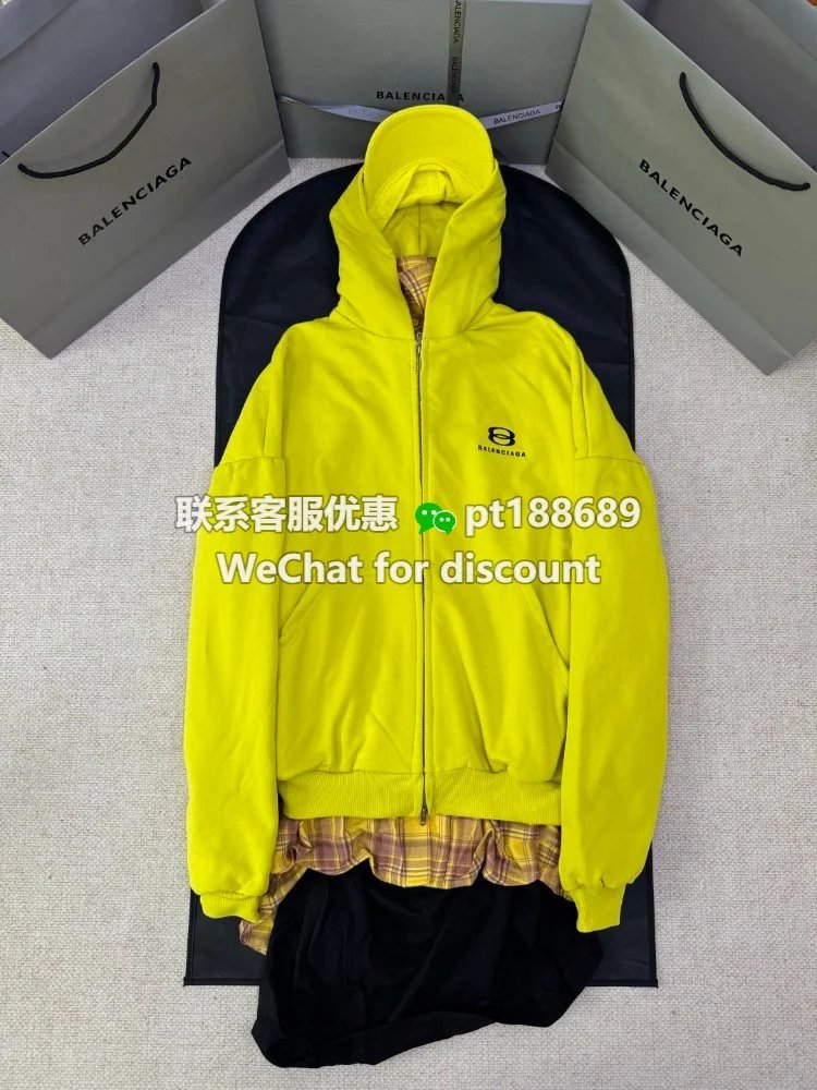原版开发·Balenciaga三合一双环拼接连帽外套 面料 定制高克重高密度面料，整件成衣重达1000克