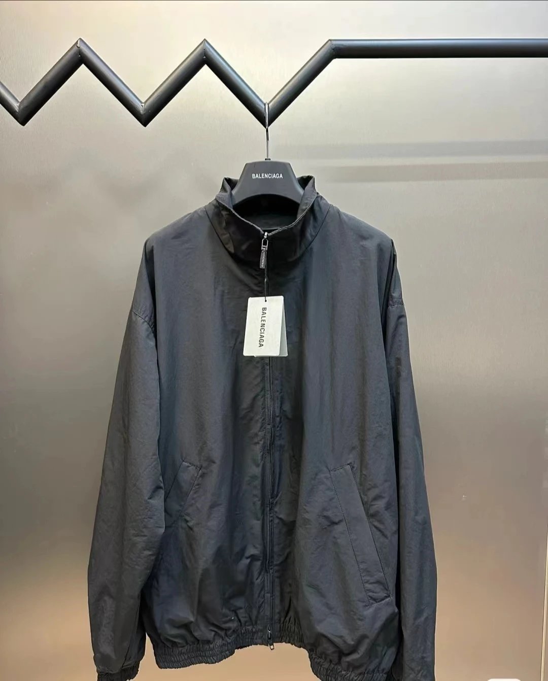 BALENCIAGA巴黎世家24ss早春新款火焰刺绣风衣外套