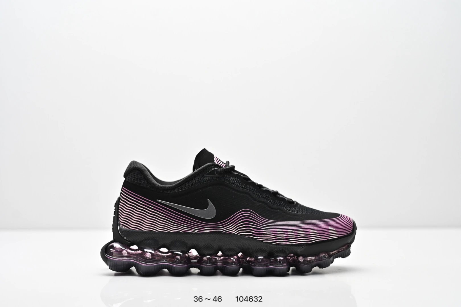 集合图 Nike Air Liquid Max 耐克 舒适贴合 耐磨防滑 全掌气垫缓震 低帮运动跑步鞋，时尚舒适的穿着感受和出众格调 鞋款设计灵感源自经典 搭配全掌气垫和新颖配色 彰显的出众创新 缔造