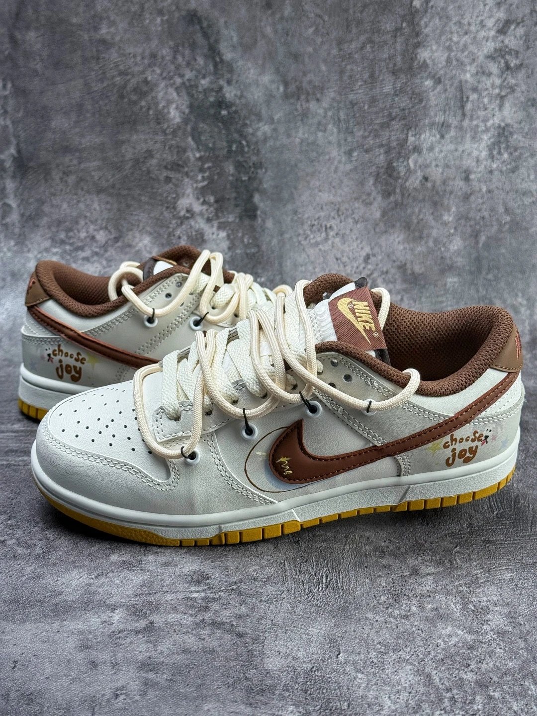 本地自取 Nike SB Dunk Low 白棕 纯原大厂出品 极力推荐