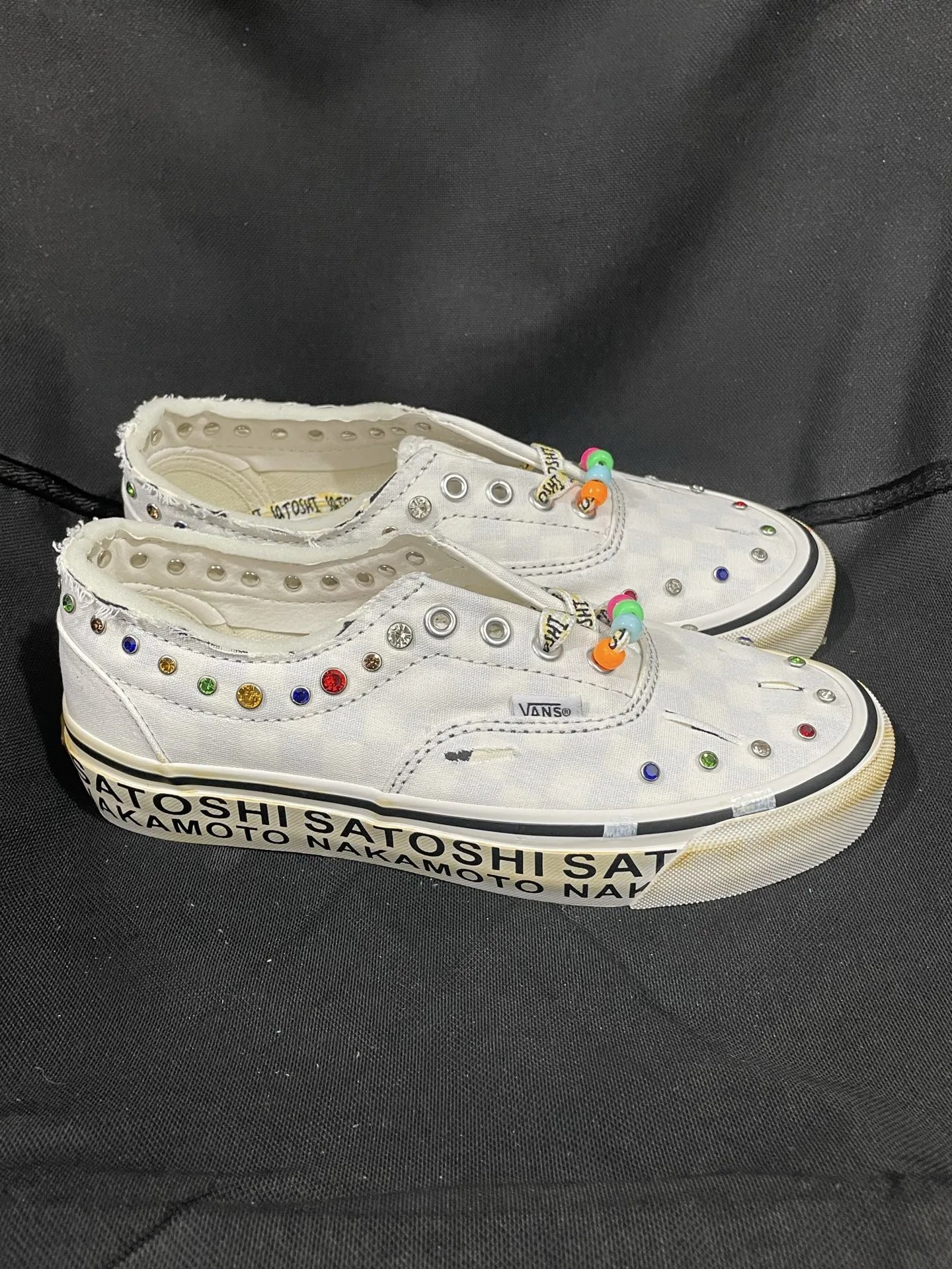 CX专供 毒版公司货 VAN Vans Satoshi Nakamoto Era 95 Lucky Charms 舒适贴合 板鞋 男女同款 白色 VN000EFEBLK
