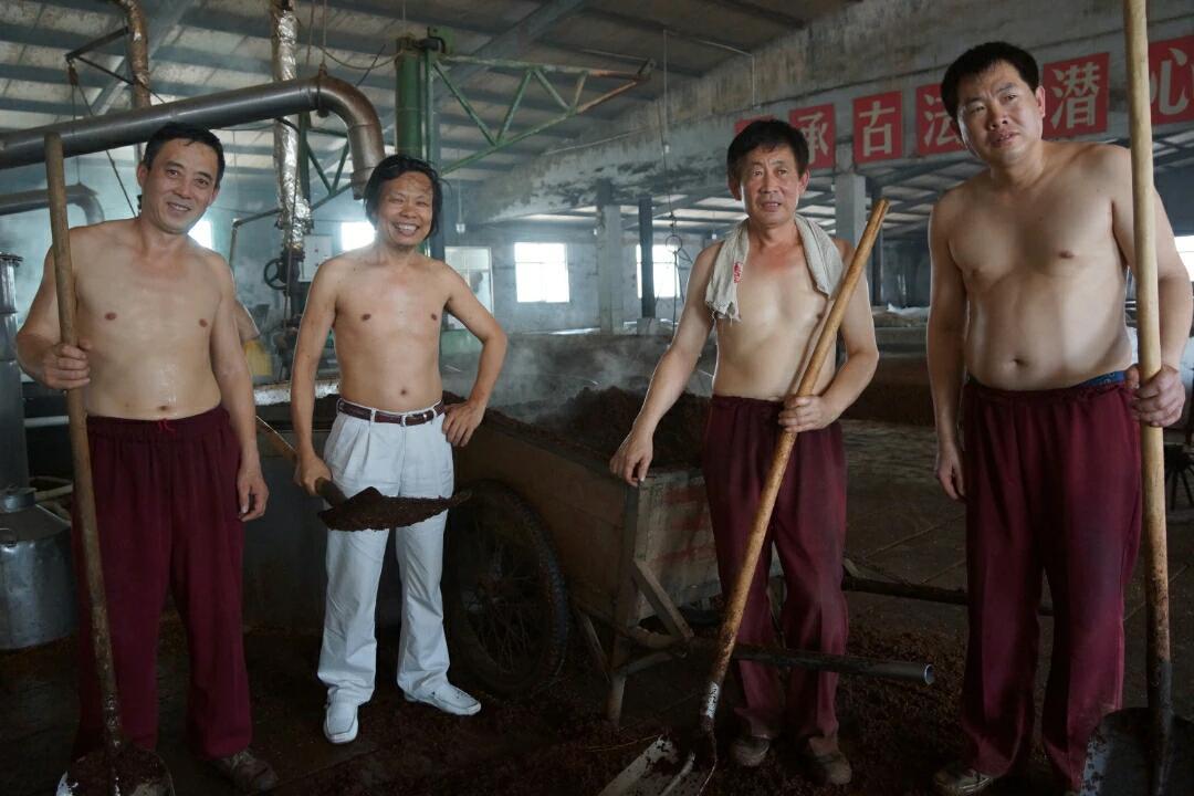 春节期间购凹公酒优惠活动 - 钟国康襄理会 - 涨 墨 春 秋 春节期间购凹公酒优惠活动 - 钟国康襄理会 - 涨 墨 春 秋