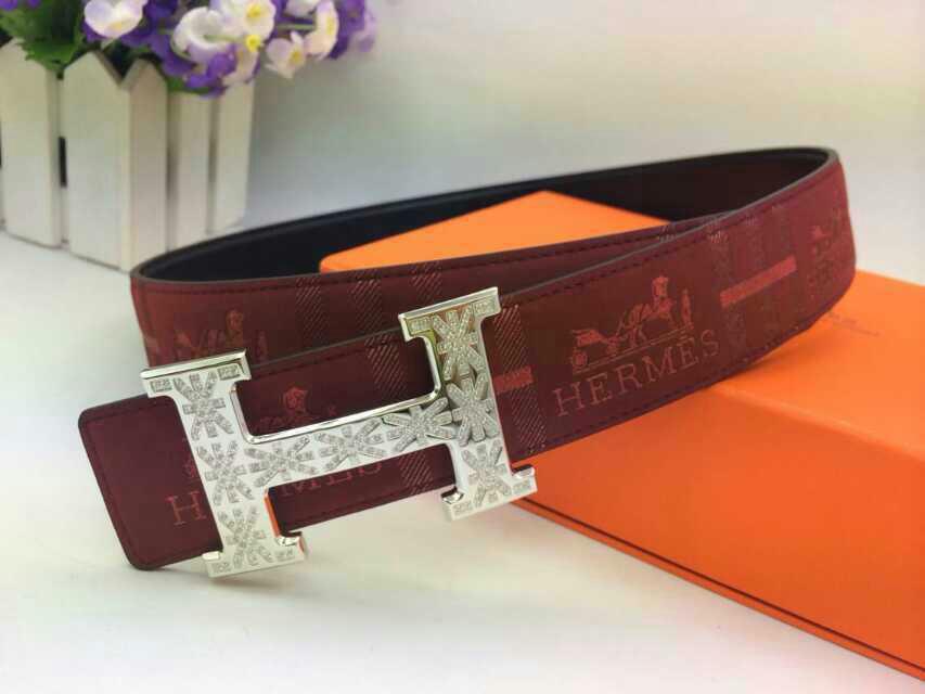 【品牌】hermes 爱马仕男士新款腰带,梅花镶钻扣,首饰工艺,绝不脱落