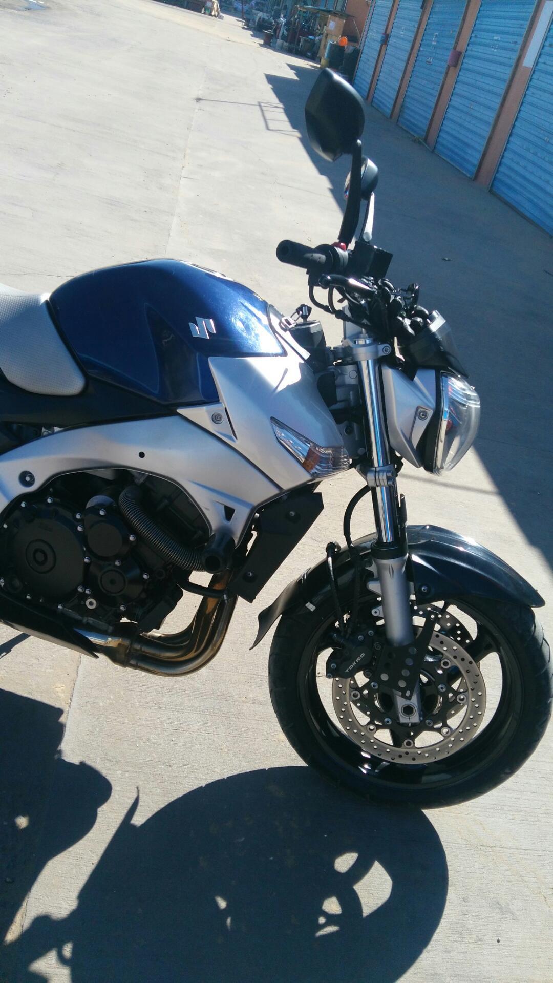 06款铃木400小bk车况极品没得说 动力强劲 全车原装 没有任何改装