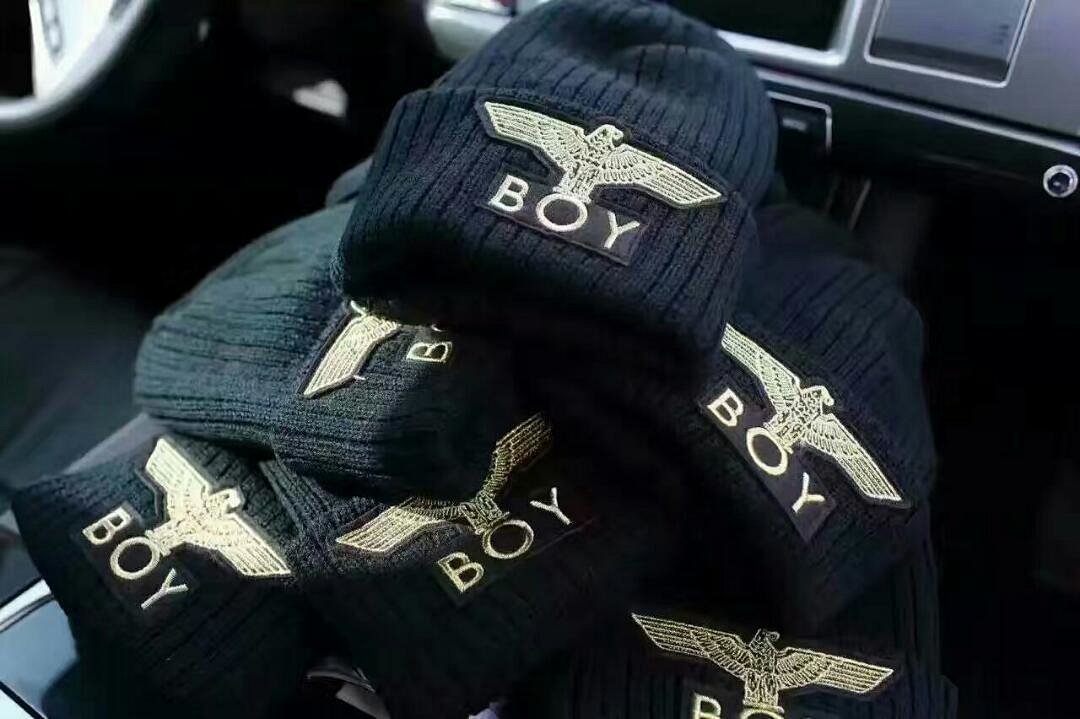 188包,boy london 金标 2016限量款线帽 专柜很难买到 ～原单正品