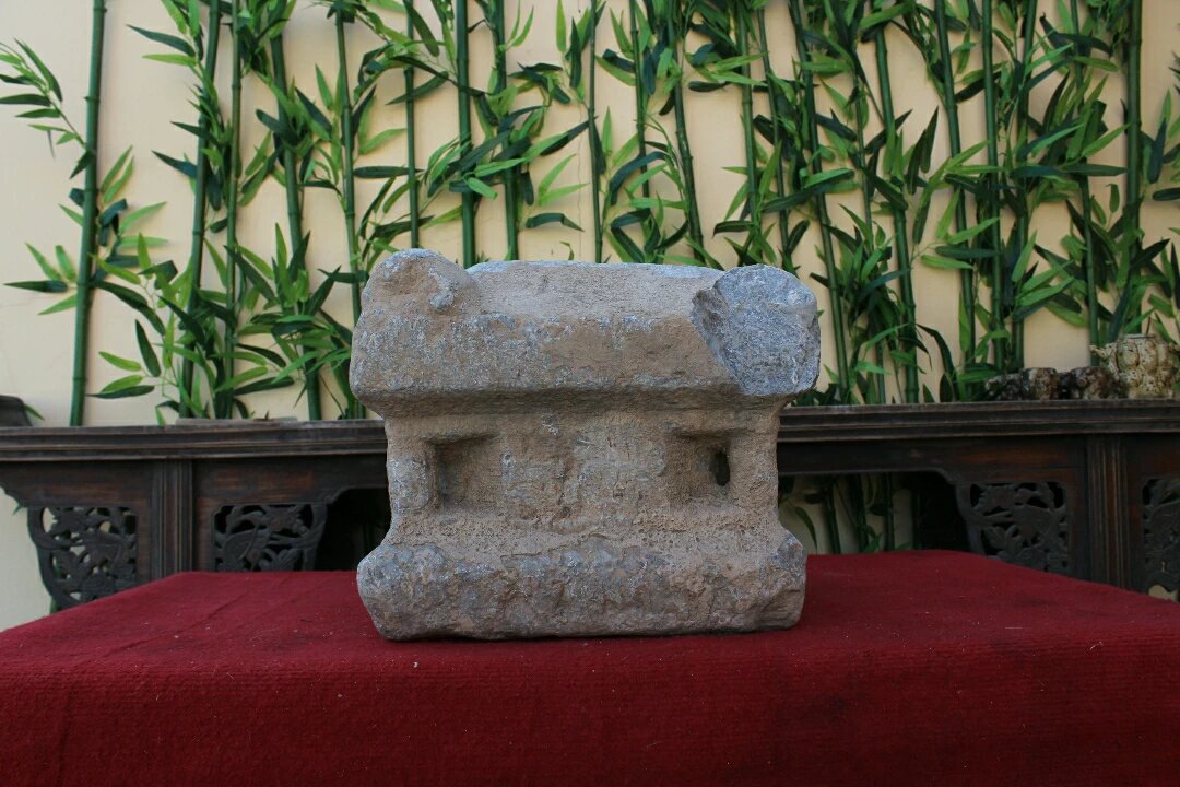 清代青石老旗杆