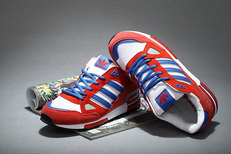 阿迪达斯zx750三叶草休闲运动鞋专柜正品,支持专柜验货,质量保证!