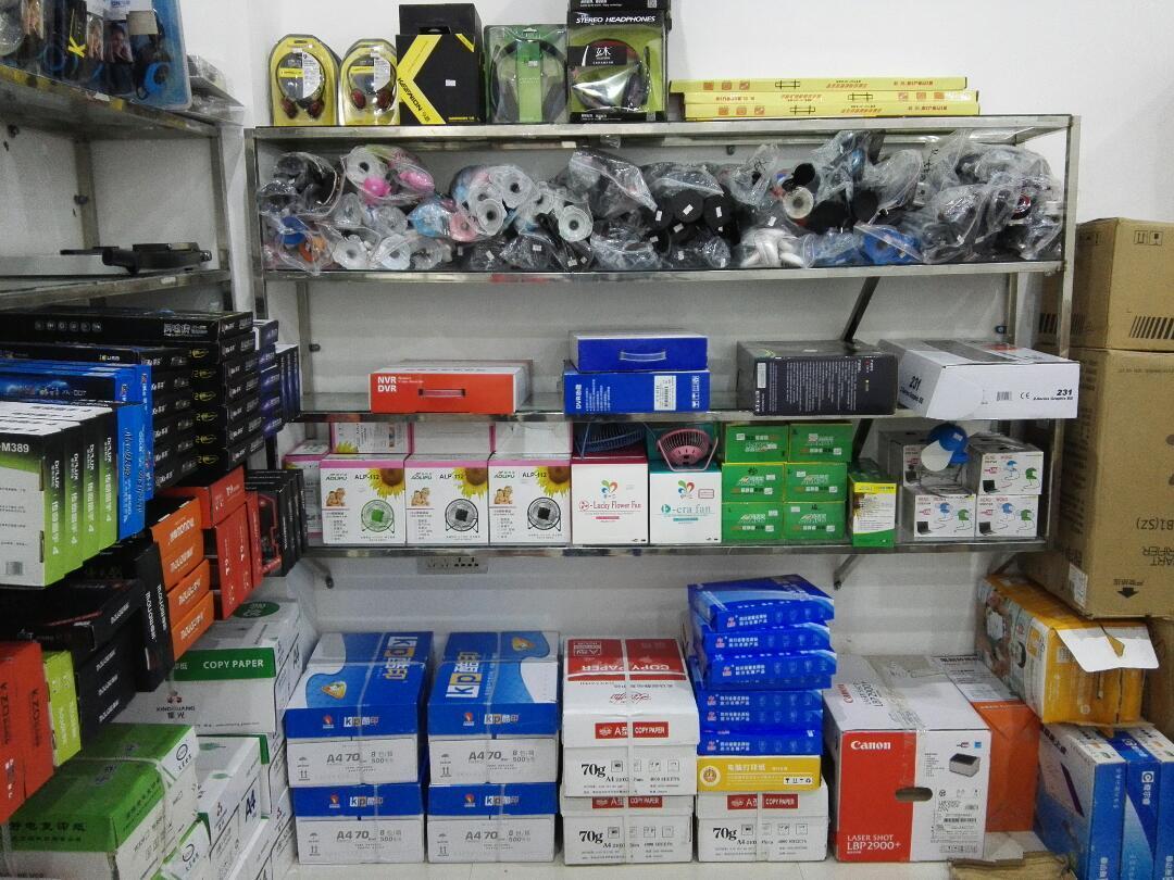 吉洁电脑 销售各种耗材 打印机 监控 为中小型企业解决各种方案,欢迎