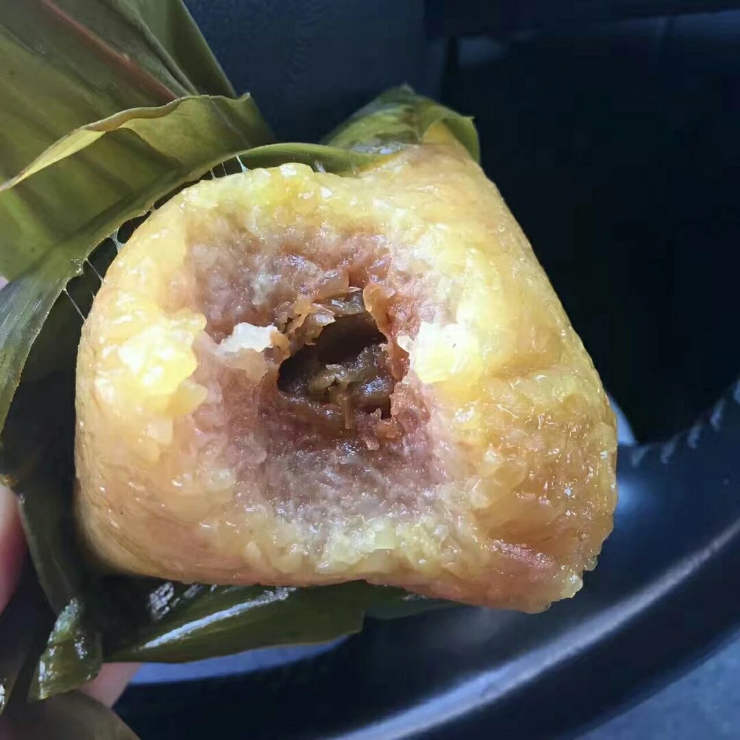 蛋黄肉粽58 肉粽45 蚕豆25 蜜枣25 米粽25 蚕豆蜜枣30 都是一把10个的