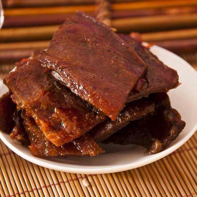 香酥嫩*酱香肉片这是一款吃一次就会爱上的美食——【酱香肉片】,美其