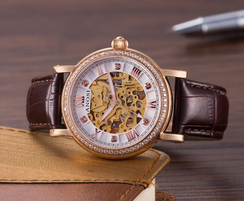 品牌:anosi - 爱诺时 型 号:a8011g 表 扣 :精钢蝴蝶按扣 机 芯 :进口