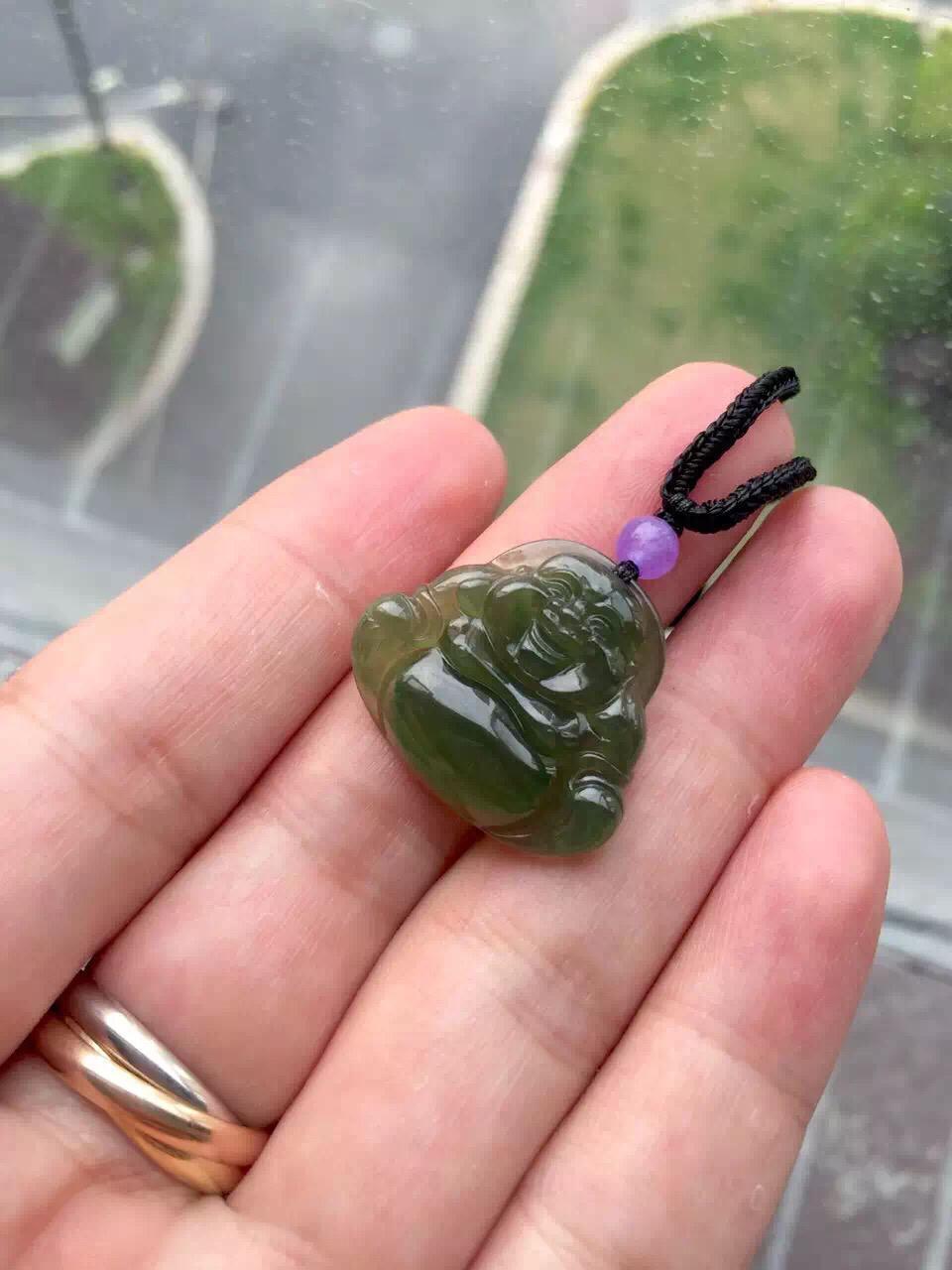 冰种橄榄绿翡翠弥勒佛