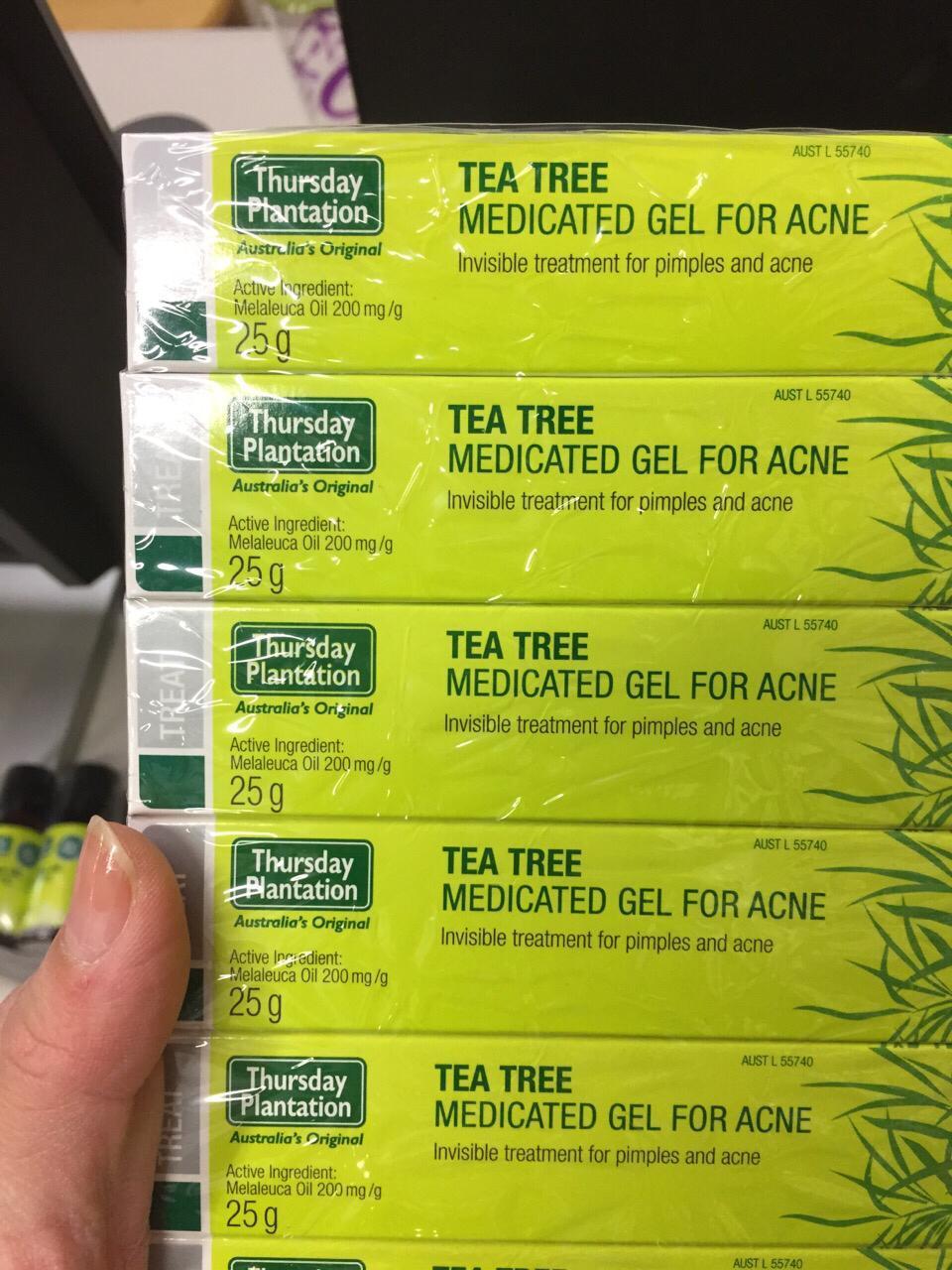 澳洲茶树油啫喱规格:25g 包装:有盒无塑封,没有说明书,都在包装上说明