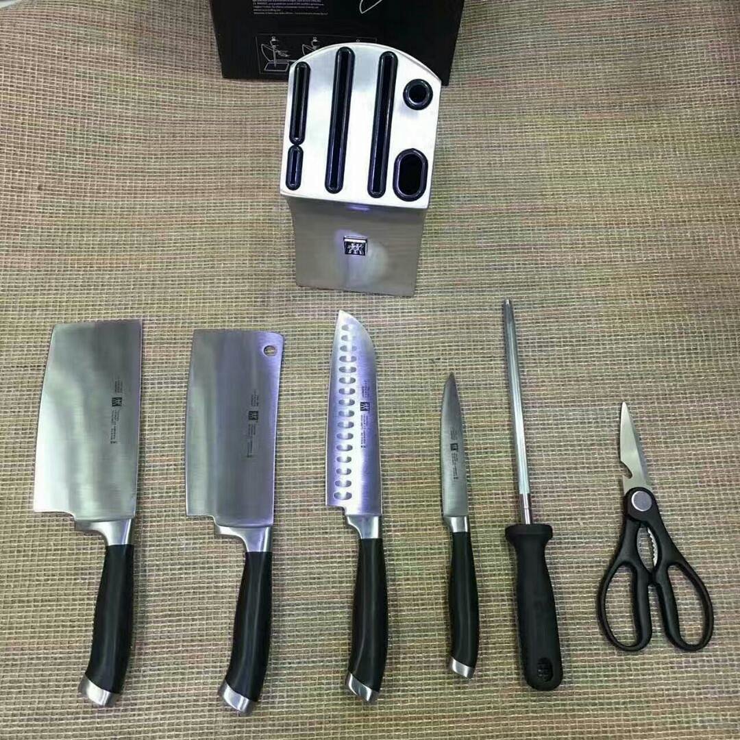 黑柄刀具套装 菜刀1 砍骨刀1 水果刀1 多用刀1 剪刀1 磨刀棒1 刀座1 7