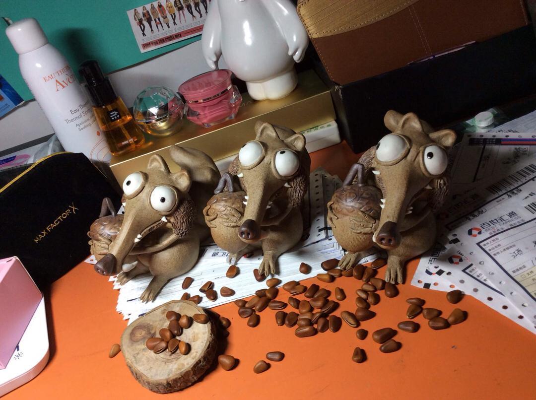 【景德镇陶瓷】手工陶泥松鼠,冰河世纪茶宠,可爱的萌萌的小松鼠