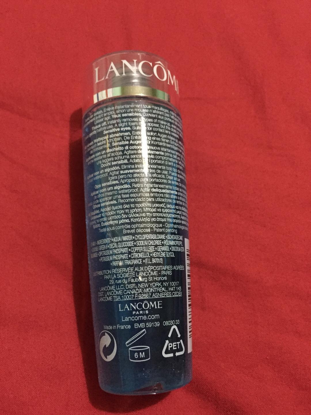 兰蔻一款最好的卸妆油,水油分离状:对眼睛起到更细致的保护作用,连戴