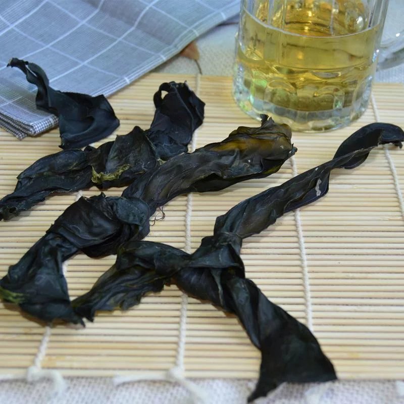 《每天美食》 新鲜上市六鳌嫩叶海带: 属于海生褐藻植物,富含褐藻胶和