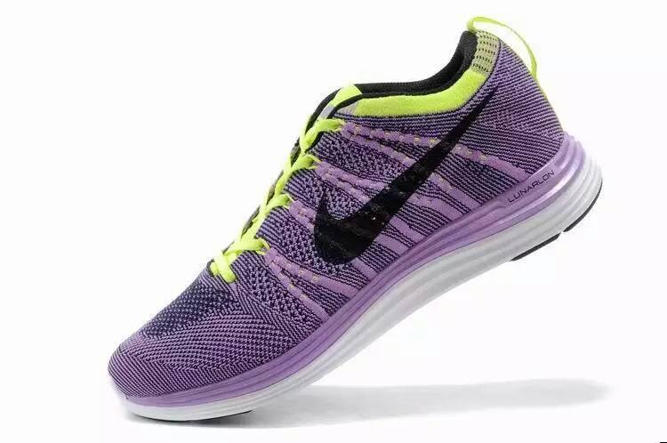 nike耐克 春夏爆款推荐10:登月1代 飞线编织网面 缓震.透气.