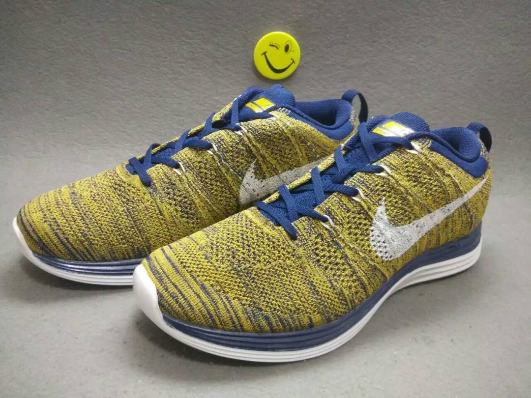 nike耐克 登月1代 飞线编织网面缓震.透气.