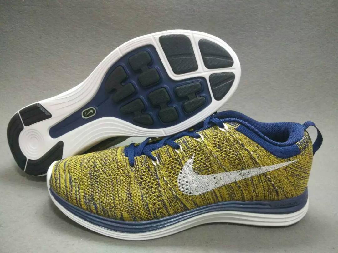 nike耐克 登月1代 飞线编织网面缓震.透气.