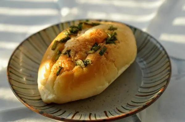 香葱肉松面包餐包进口小麦粉 国标级肉松 发酵黄油新鲜酵母等手作 3只一份 药药的马甲纯手工