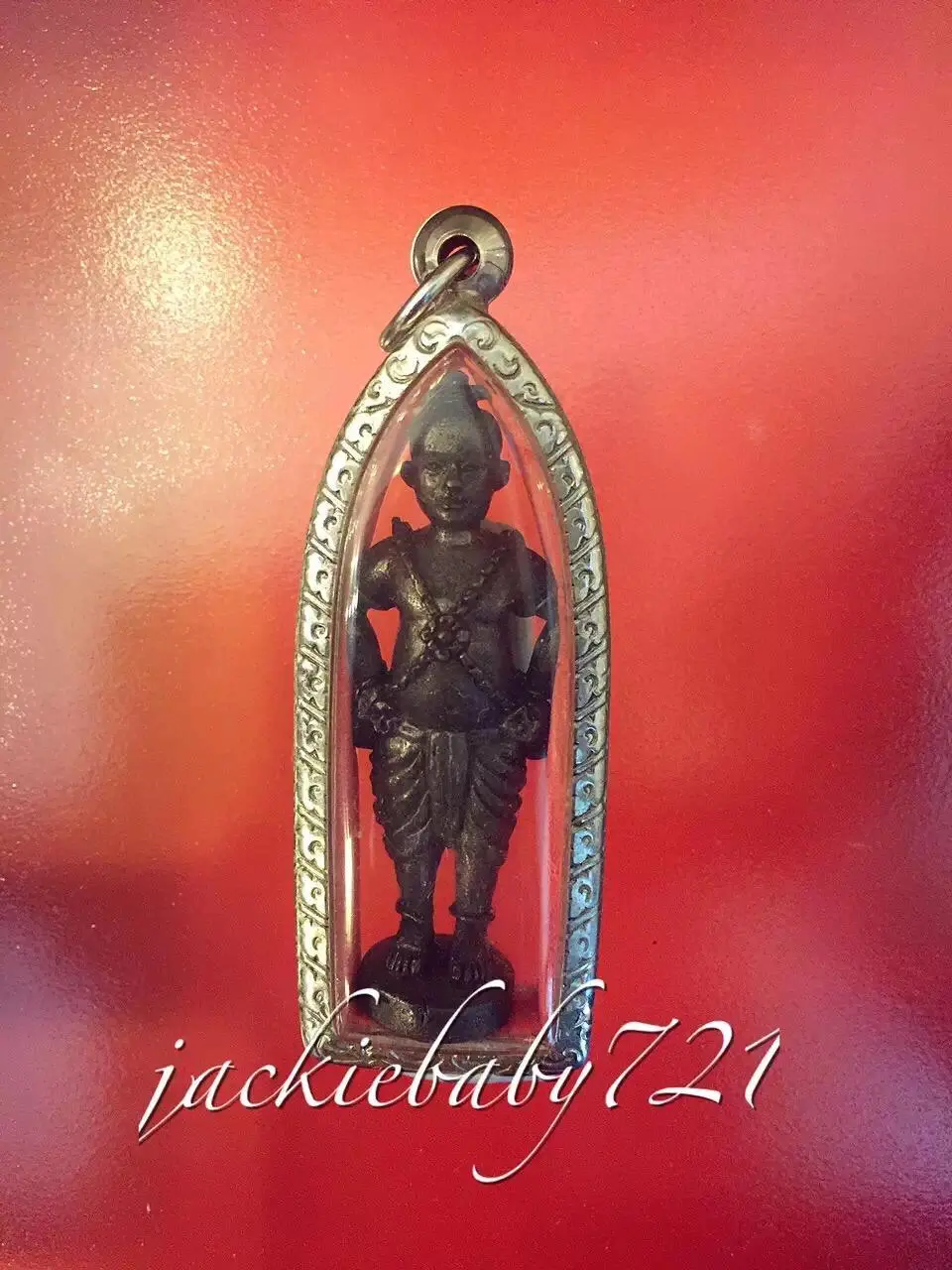 龍婆mark 一期2539年雙手抓錢袋古曼童佩戴 師父的站立品相古曼在泰國也少有 督造數量少