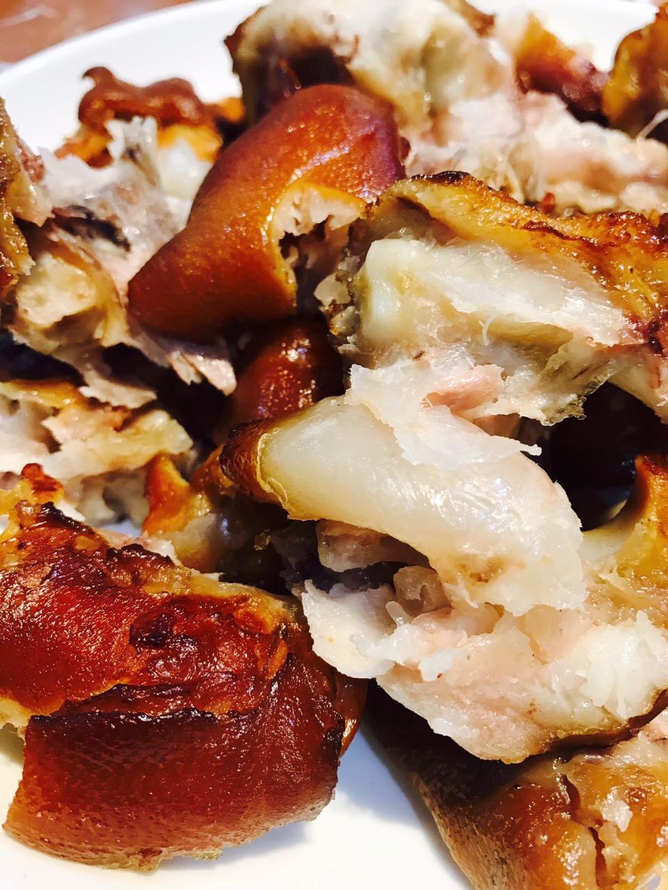 熏猪蹄:38元/斤!