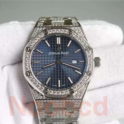 Watch from No. 8
