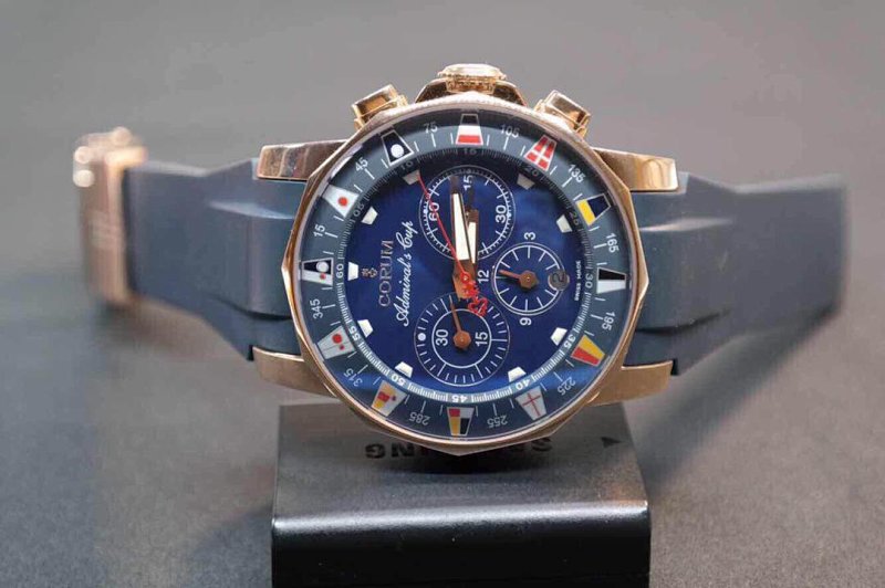 Corum Admiral's Cup Challenge 44 Black & Gold 753.691.83 ASIA7753