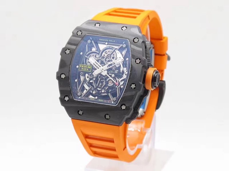 Herm 35-01 Rafael Nadal RMUL3 49.94 X 42.00 14.05