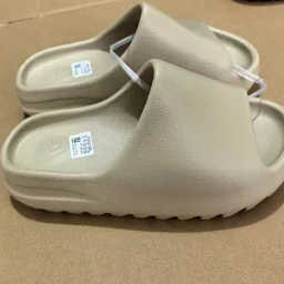 thumbnail for Summer Parcel Soft Package Delivery Coconut Slippers Patted One Size Larger Non-Returnable