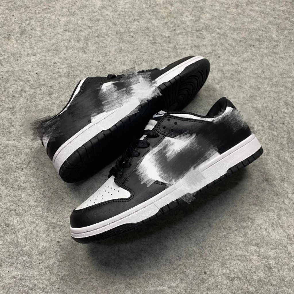 Nike Dunk Low Black Panda
