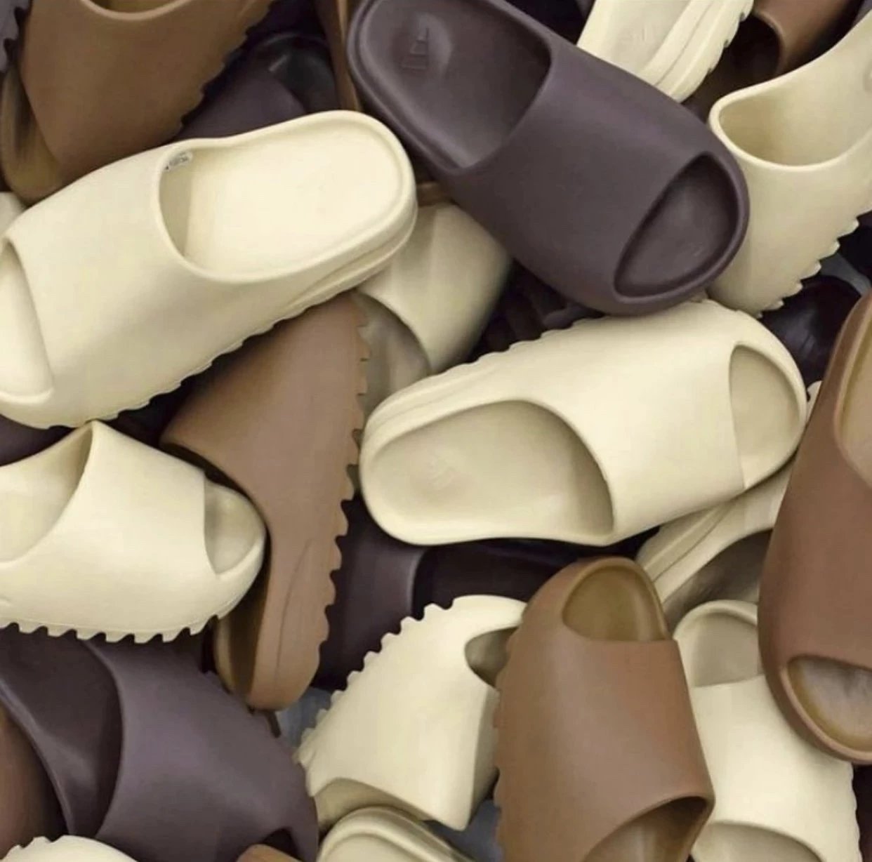 Yeezy Slide